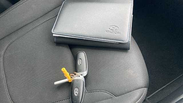 Hyundai TUCSON 1.6 TGDi Hybrid 230 Premium 5dr 2WD Auto Hybrid Estate