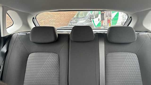 Hyundai I20 1.0T GDi 48V MHD SE Connect 5dr Petrol Hatchback Grey