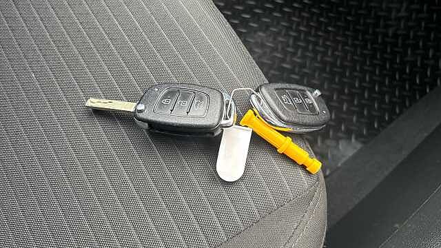 Hyundai I20 1.0T GDi 48V MHD SE Connect 5dr Petrol Hatchback Grey