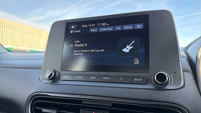 Hyundai KONA 1.6 GDi Hybrid SE Connect 5dr DCT Hybrid Hatchback Black