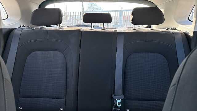 Hyundai KONA 1.6 GDi Hybrid SE Connect 5dr DCT Hybrid Hatchback Black