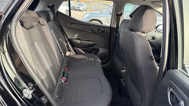 Hyundai i10 1.2 Advance 5dr Petrol Hatchback