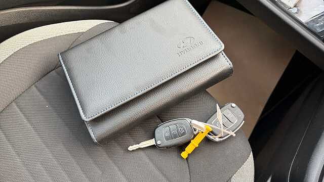 Hyundai i10 1.2 Advance 5dr Petrol Hatchback