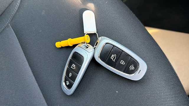 Hyundai TUCSON 1.6 TGDi Hybrid 230 Premium 5dr 2WD Auto Hybrid Estate