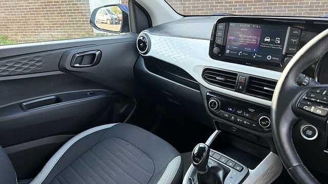 Hyundai I10 1.2 MPi Premium 5dr Auto Petrol Hatchback Blue