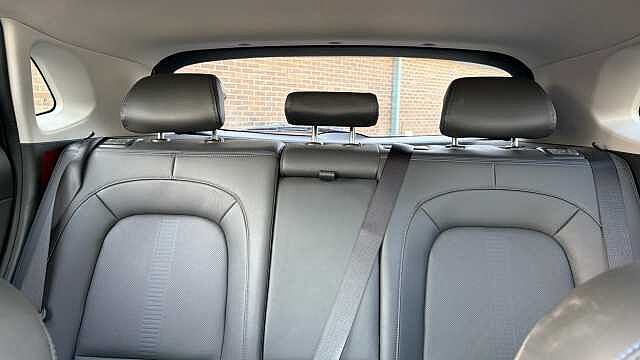 Hyundai KONA 150kW Ultimate 64kWh 5dr Auto Electric Hatchback White