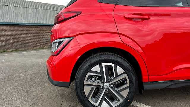 Hyundai KONA 150kW Ultimate 64kWh 5dr Auto Electric Hatchback Red