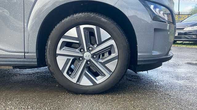 Hyundai KONA 150kW Ultimate 64kWh 5dr Auto Electric Hatchback