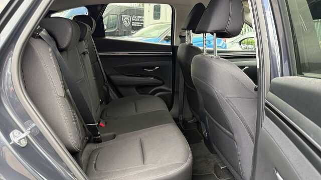 Hyundai TUCSON 1.6 TGDi Hybrid 230 SE Connect 5dr 2WD Auto Hybrid Estate Grey