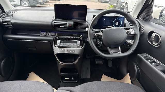 Hyundai INSTER 85kW 02 49kWh 5dr Auto Electric Hatchback Cream
