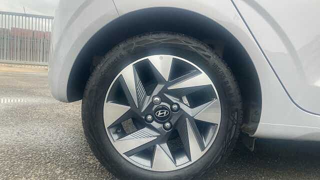 Hyundai i10 1.0 [63] Advance 5dr [Nav] Petrol Hatchback