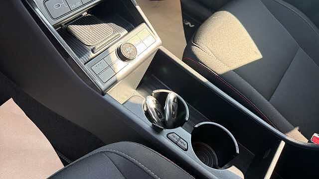 Hyundai KONA 1.6 GDi Hybrid N Line 5dr DCT Hybrid Hatchback Black