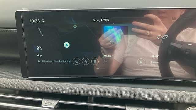 Hyundai TUCSON 1.6T Plug-in Hybrid Advance 5dr Auto Estate Pearl - Ecotronic Grey