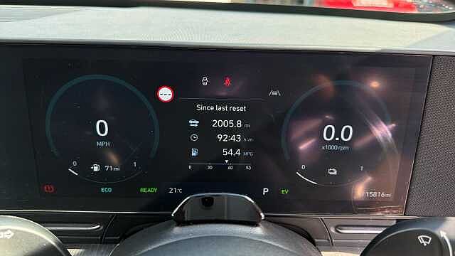 Hyundai KONA 1.6 GDi Hybrid Advance 5dr DCT Hybrid Hatchback Grey